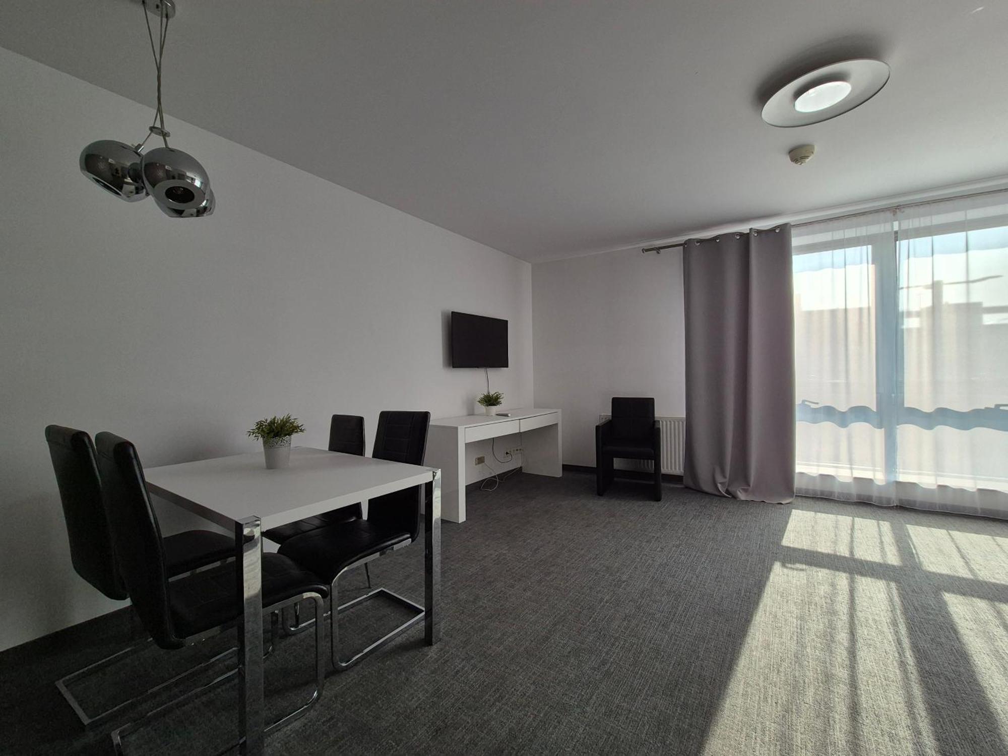 Apartament Krawiecka Trzy Zero Dwa