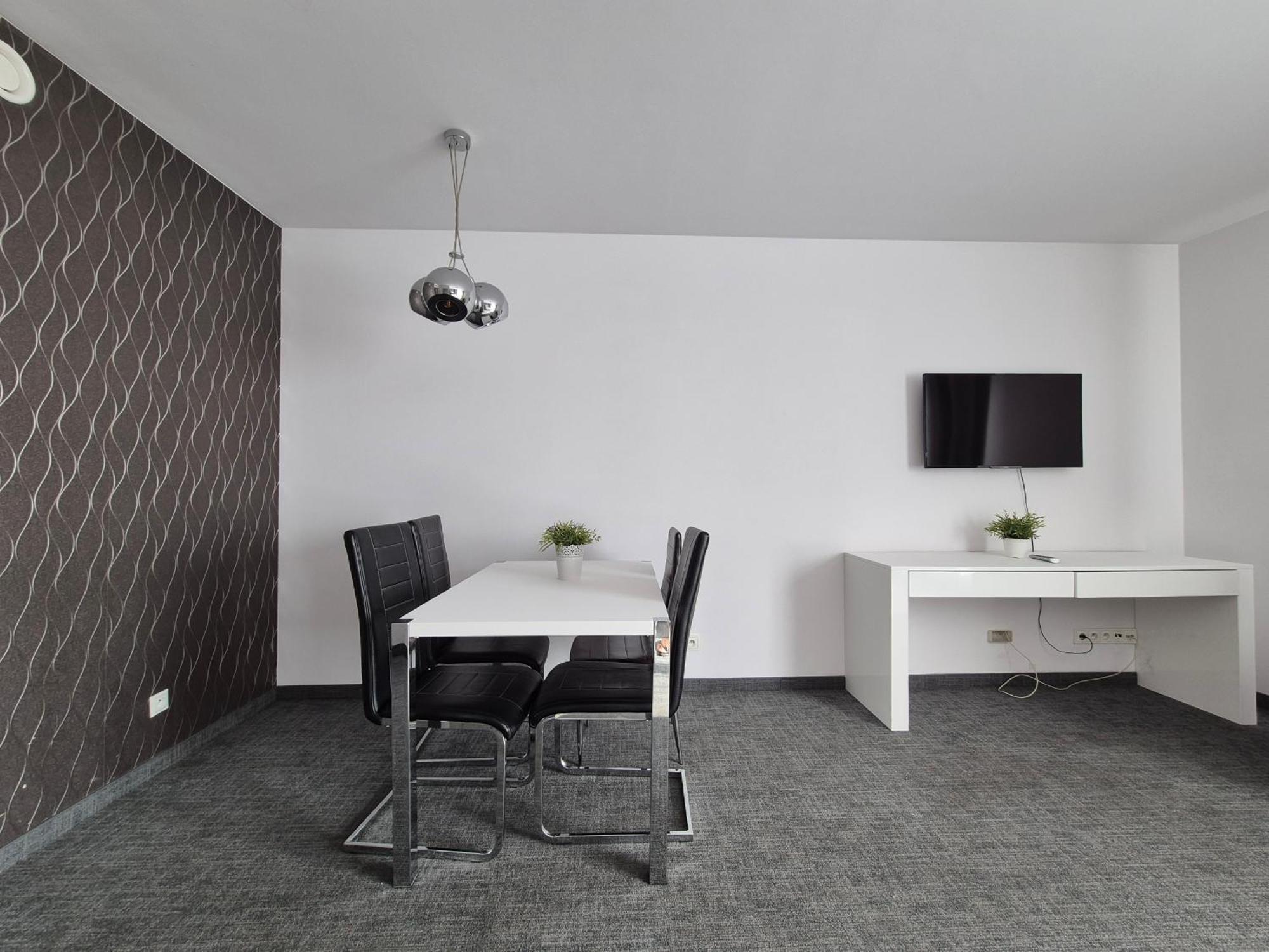 Krawiecka Trzy Zero Dwa Apartament *